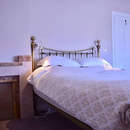 Traditional 3 Bedroom * Dublin