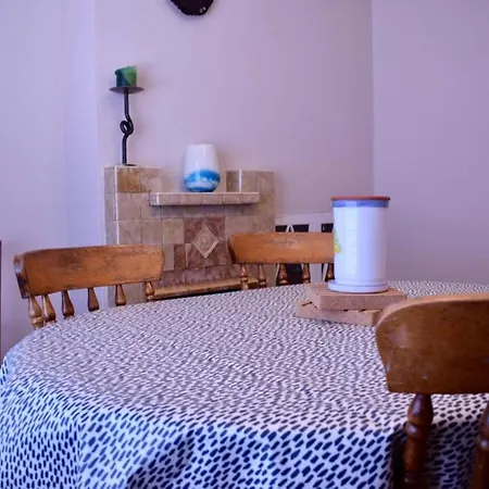 Apartment Traditional 3 Bedroom Dublin