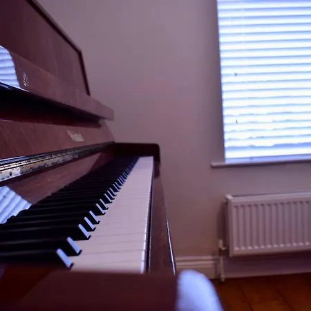 Traditional 3 Bedroom * Dublin