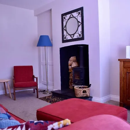Traditional 3 Bedroom Apartment Dublin
