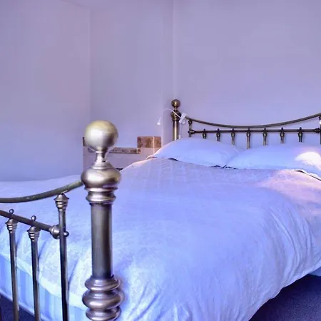 Apartment Traditional 3 Bedroom Dublin